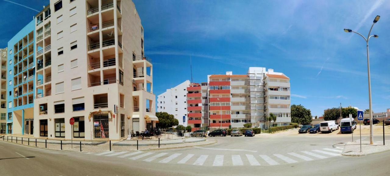 Musa Mar - Studios In The Residential Area Quarteira Exterior photo